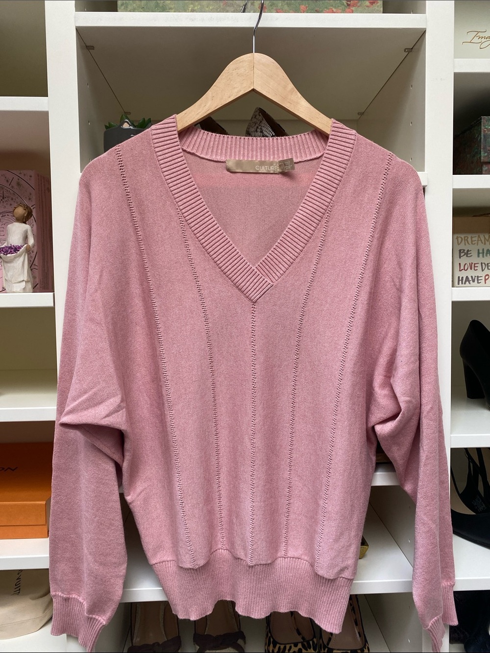 CULTURE - Cotton-Blend V-Neck Sweater in Dusty Pink.  NWOT.
